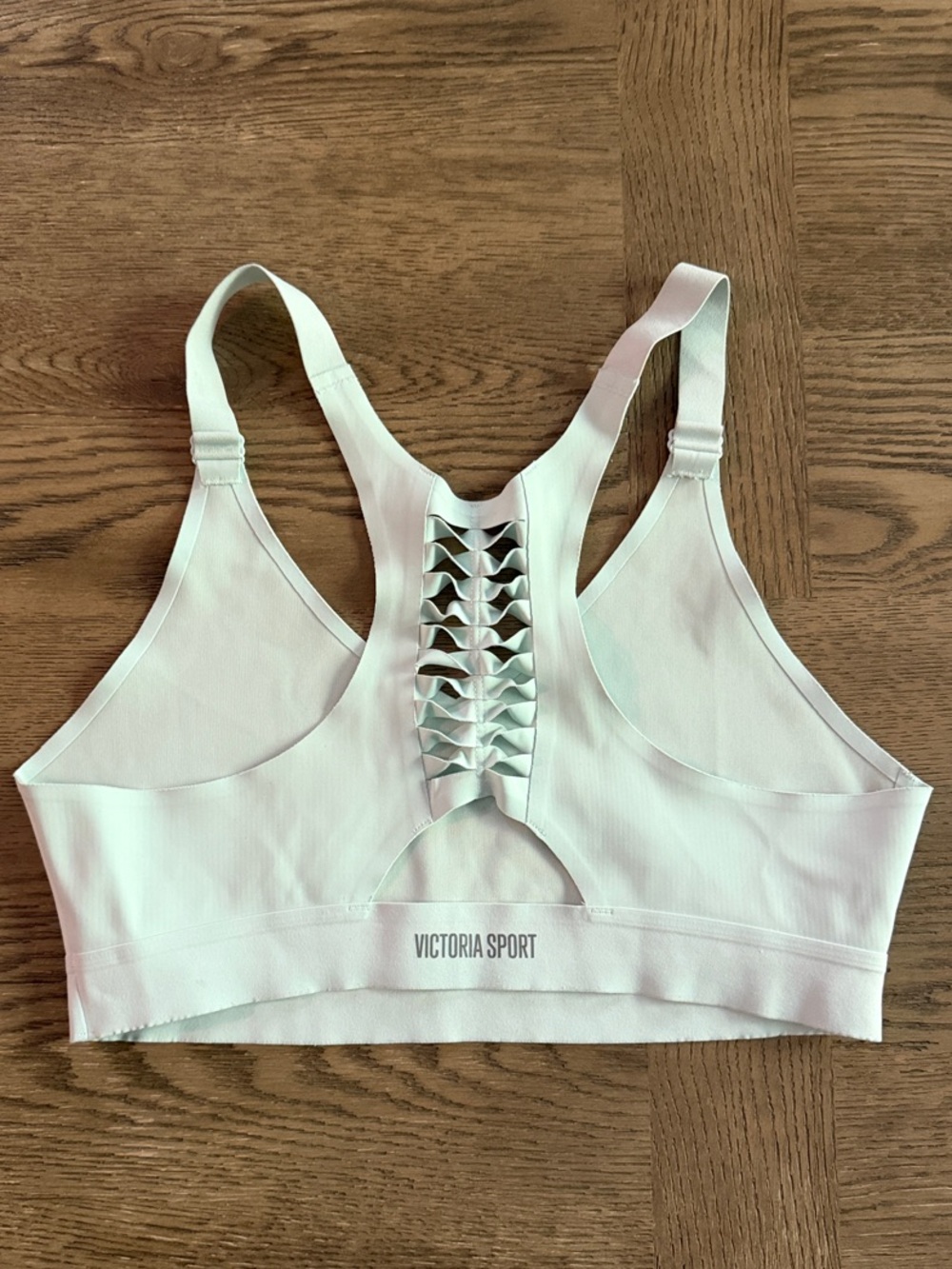 Victoria's Secret Large Mint Green Lattice-Back Sports Bra - Victoria Sport